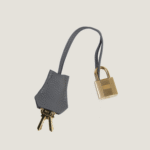 10001封面积雨云灰