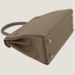 10001封面金棕凯莉