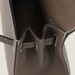 10001封面凯莉大象灰