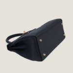 10001封面凯莉黑色 (2)