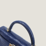 10001封面二代蓝鳄