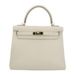 10001封面奶昔白凯莉