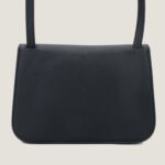 10001封面哈尔赞奶昔白