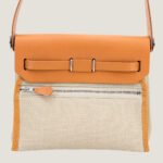 10001封面沙滩金