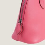 10001封面保龄球唇膏粉