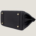 10001封面湾鳄雾面