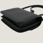 10001封面康康黑金