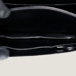 10001封面康康美洲鳄黑色