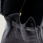 10001封面湾鳄雾面