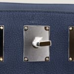 10001封面Hac a dos