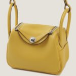 10001封面阳光金色